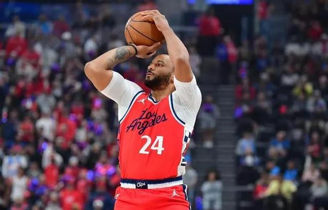 快船队险胜,争夺西部冠军意欲显露的简单介绍 快船队险胜,争夺西部冠军意欲显露的简单介绍