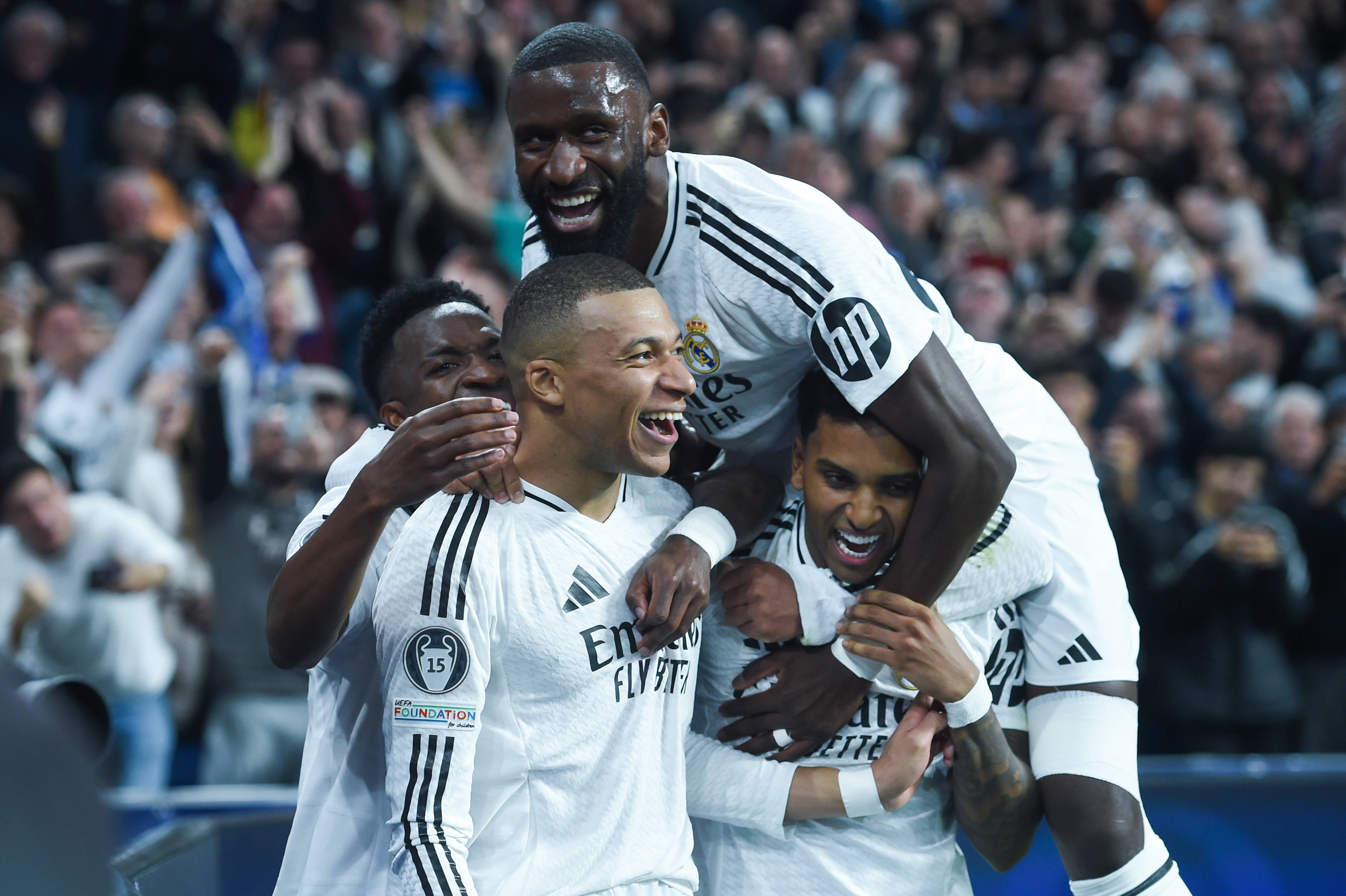 尤文胜出,成功晋级欧冠半决赛 尤文胜出,成功晋级欧冠半决赛