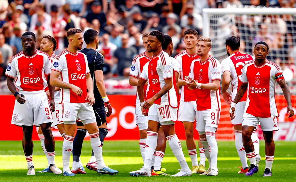 阿贾克斯赢得荷甲冠军创造历史记录