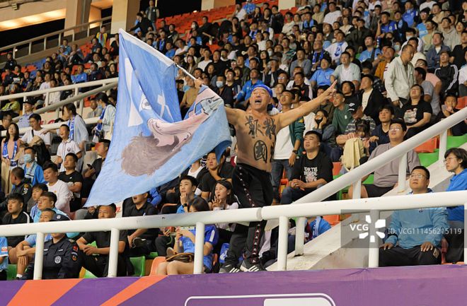 大连人队再次胜利,晋级半决赛 大连人队再次胜利,晋级半决赛