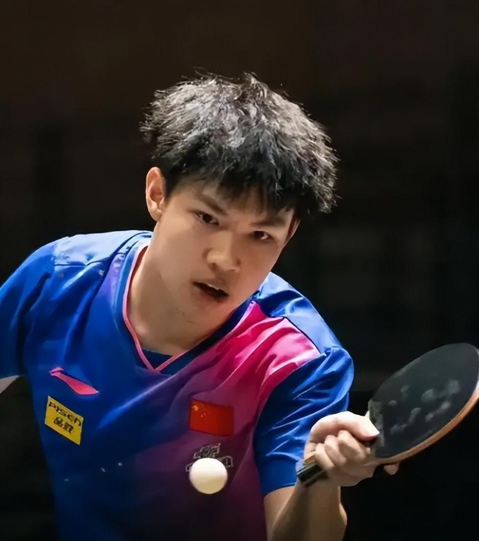 开云体育APP下载-球员们在比赛中展现出的毅力和拼劲令人钦佩的简单介绍