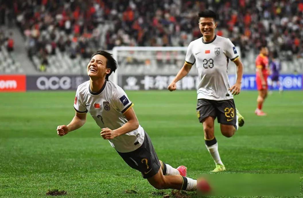 队员奋力拼搏，最终以比大胜对手