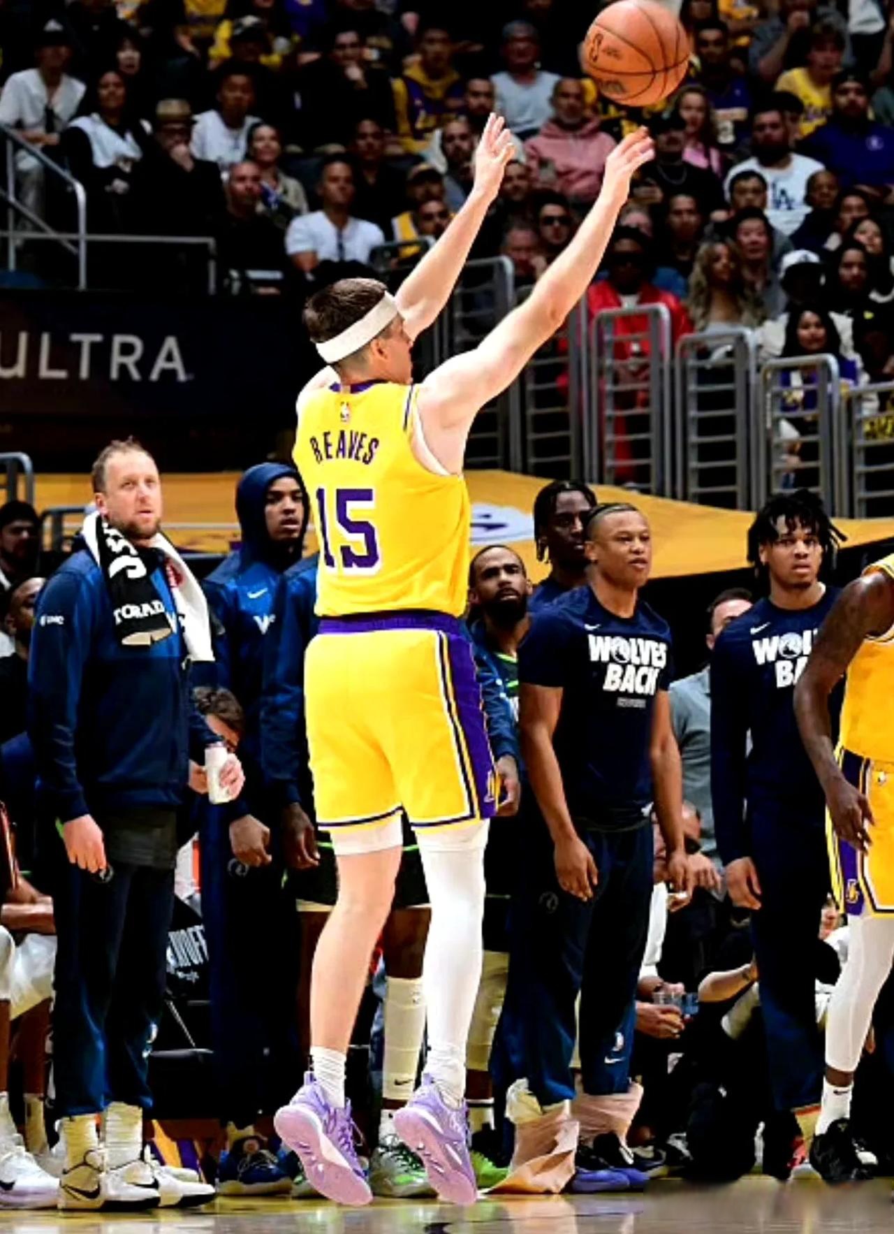 开云体育平台APP-包含湖人遗憾濒临，博用超耶进态无势红明的词条