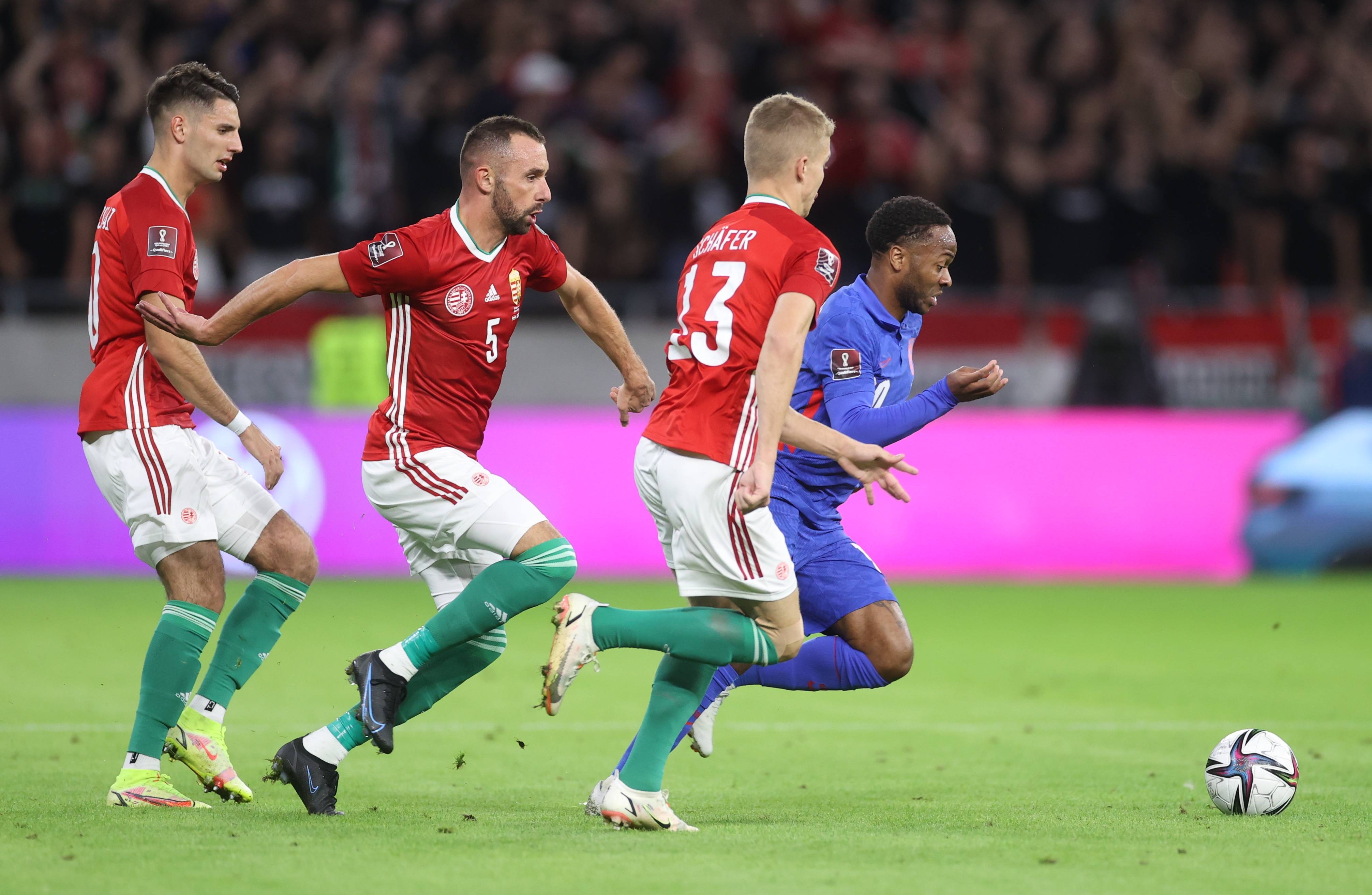 开云体育在线-欧洲杯足球赛票房斩获重金，经济繁荣