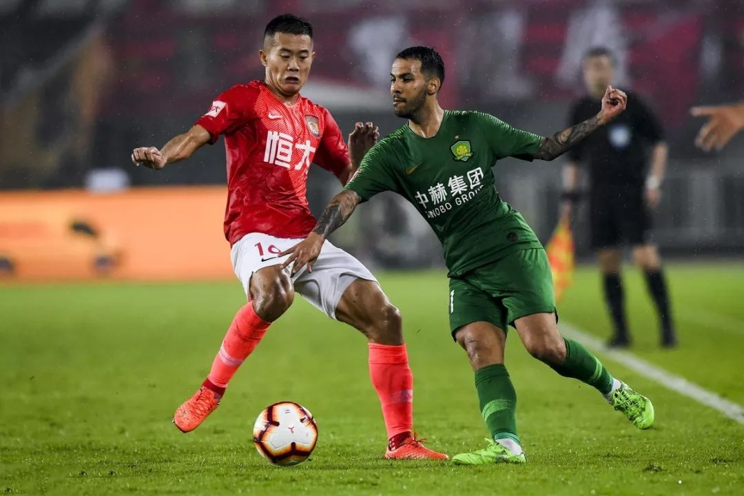 包含恒大不敌国安，六轮不胜局势堪忧的词条