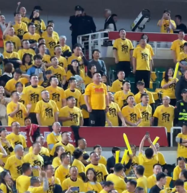 开云体育在线-关于激烈对抗团队默契，共同努力斩获重要比赛的信息