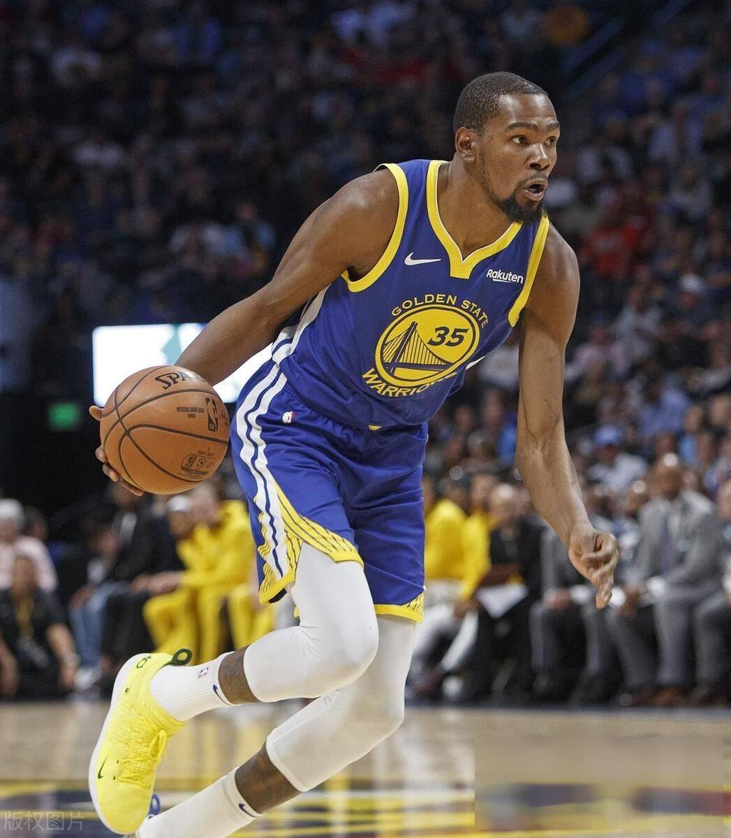 开云体育官网-包含NBA球员战术配合精湛，场上配合如手到擒来的词条