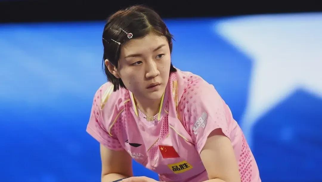 智利选手在拳击比赛中取得胜利