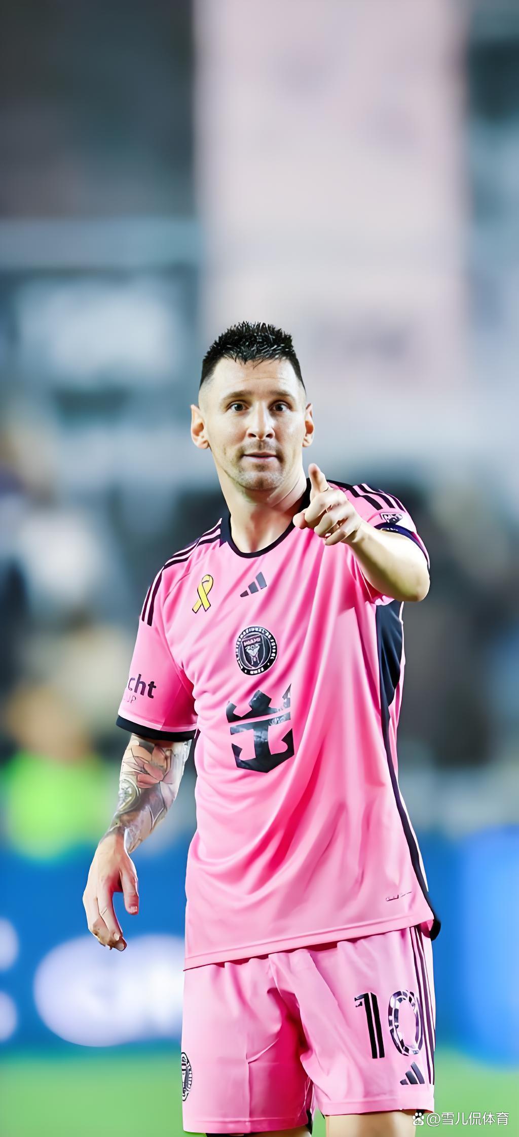 梅西领衔巴塞罗那青训球员在比赛中崭露头角