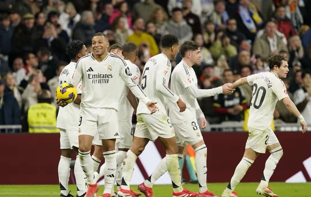 开云体育平台APP-巴黎重返巅峰，内马尔携手姆巴佩梅开二度的简单介绍