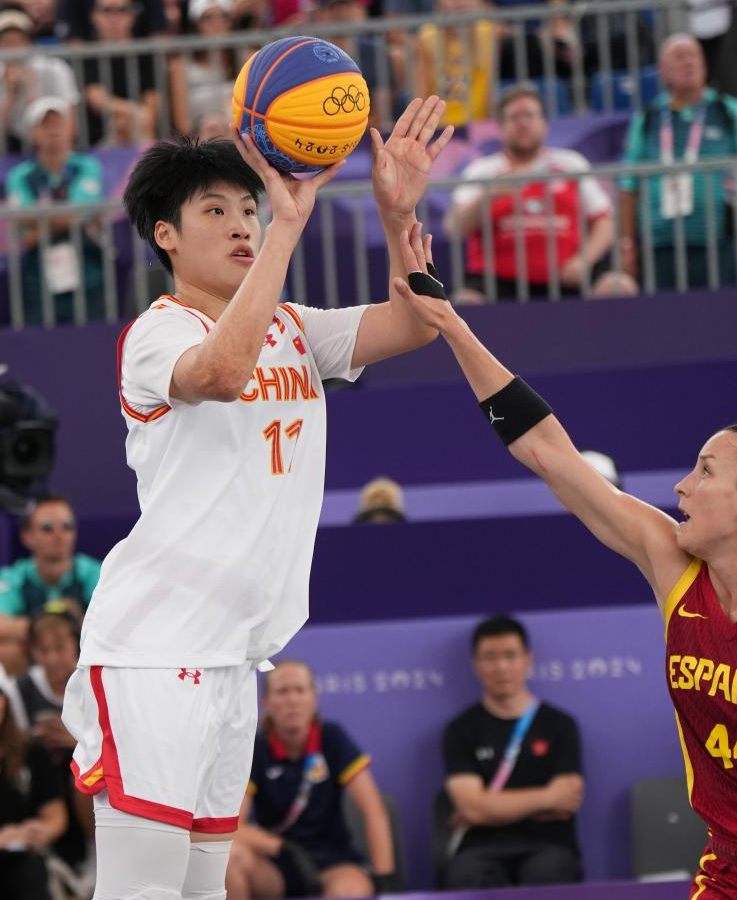 开云APP-中国篮球职业联赛精英球员实力强劲，赛场激情展现的简单介绍