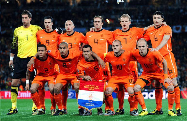 关于匈牙利队夺冠比赛，晋级欧国联下一轮的信息