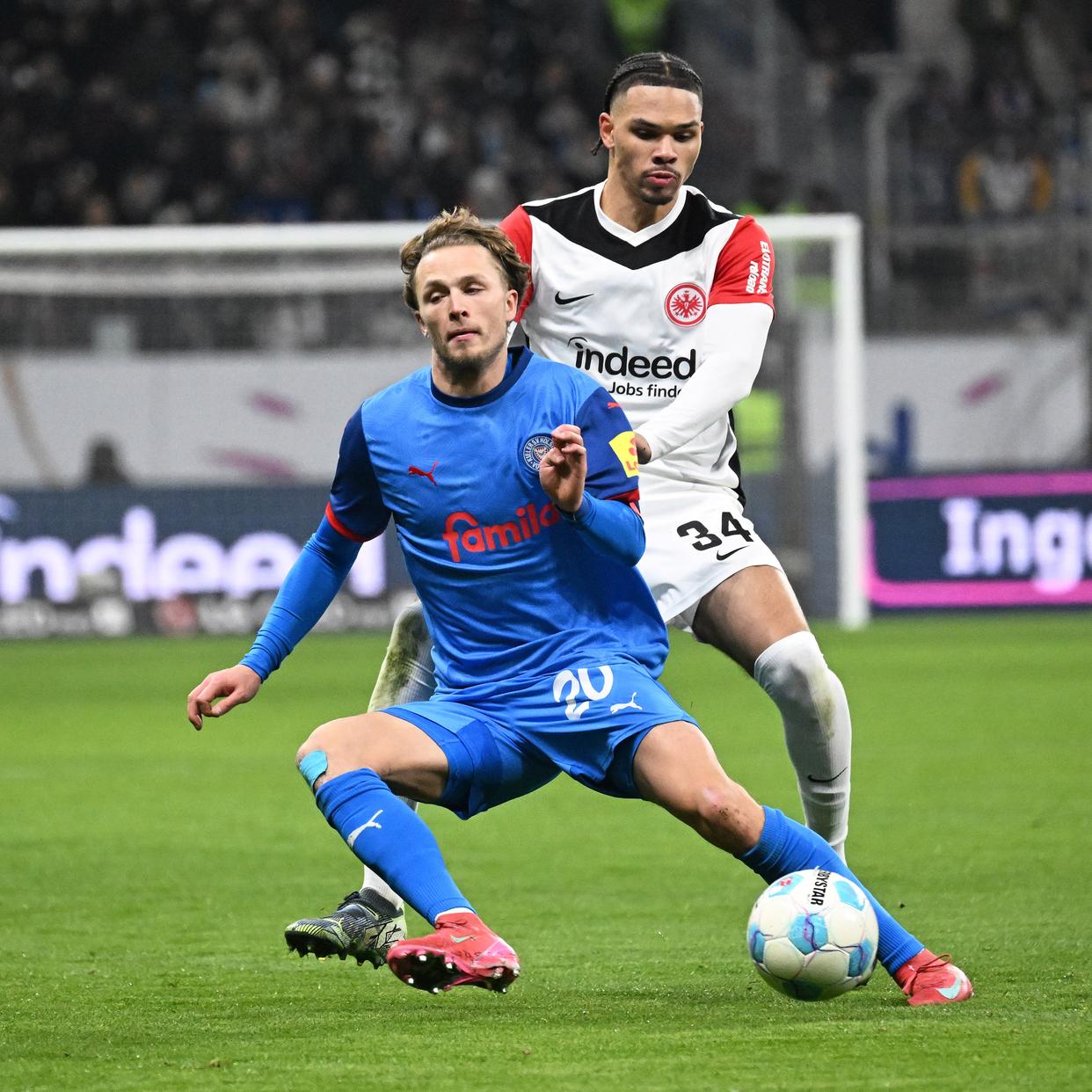 开云体育下载-关于法兰克福凭借关键进球战胜沃尔夫斯堡的信息