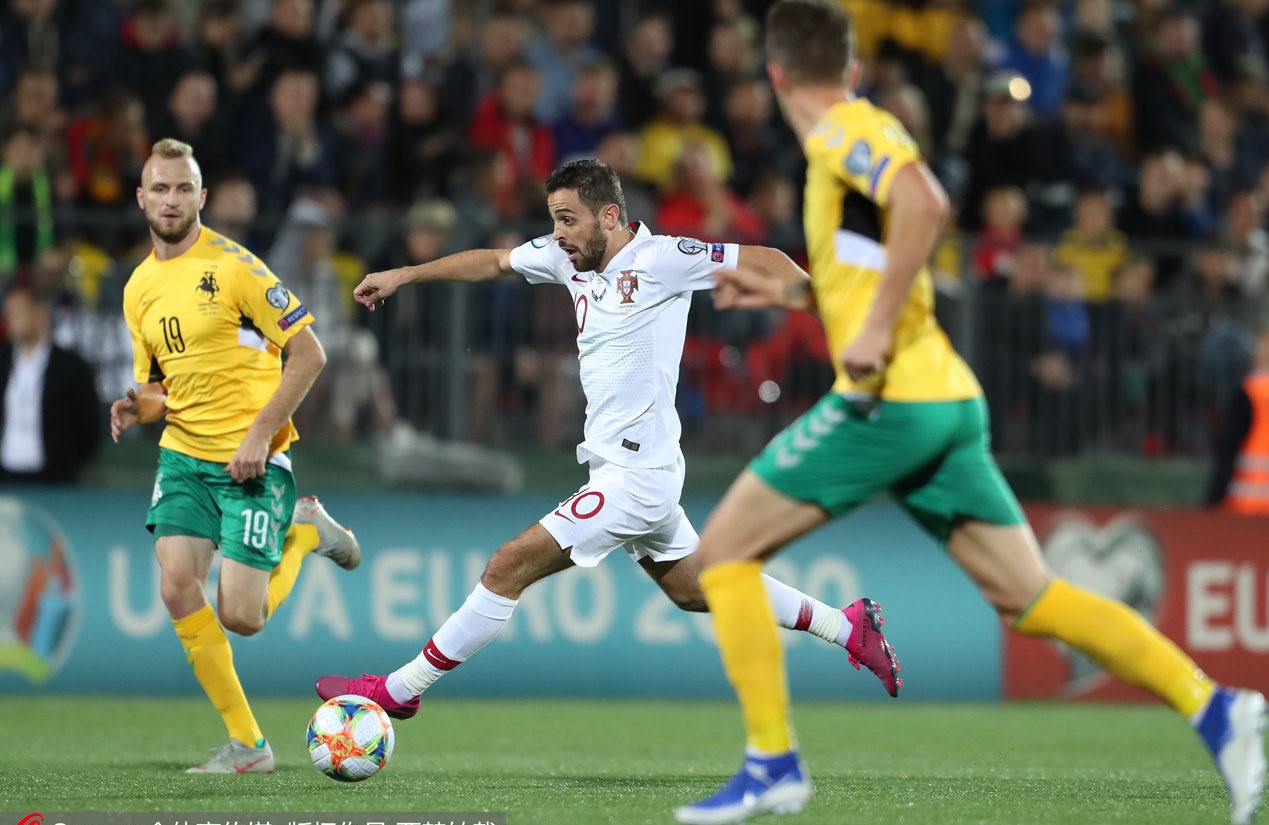 开云体育APP下载-热门球队遭遇挑战，欧预赛战况引人注目的简单介绍