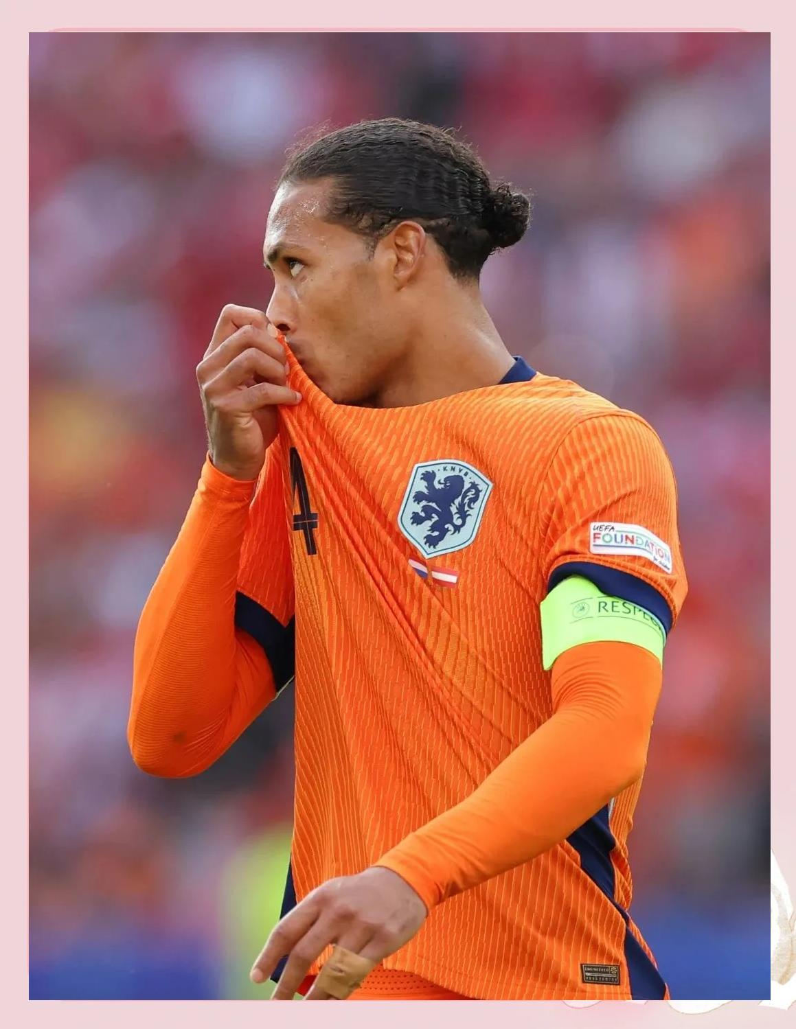 英格兰队战平，顺利晋级下一轮的简单介绍