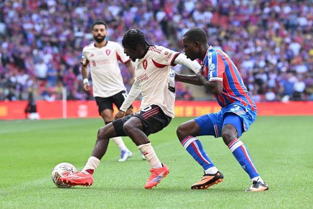 关于利物浦中场大腿受伤，影响球队胜率的信息