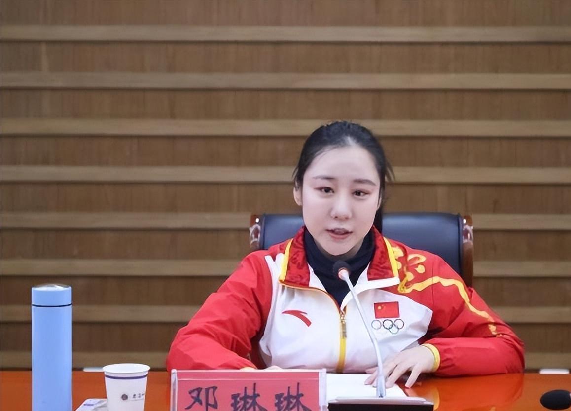 关于韩国联赛冠军终拨云见日!球迷雀跃欢欣鼓舞的信息 关于韩国联赛冠军终拨云见日!球迷雀跃欢欣鼓舞的信息