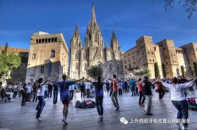 开云体育中国-西班牙广场舞队长速回升，意欲冠军