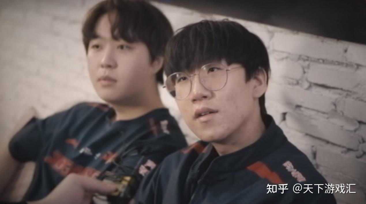 KT碾压EDG,Ruler单局斩获MVP成都决赛之夜3:0(巴黎) KT碾压EDG,Ruler单局斩获MVP成都决赛之夜3:0(巴黎)