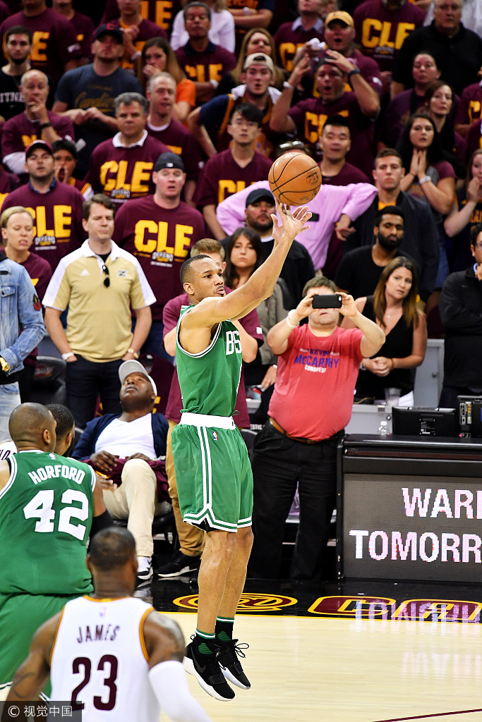 灰熊绝杀凯尔特人B队,布拉德利绝境逆转的简单介绍 灰熊绝杀凯尔特人B队,布拉德利绝境逆转的简单介绍